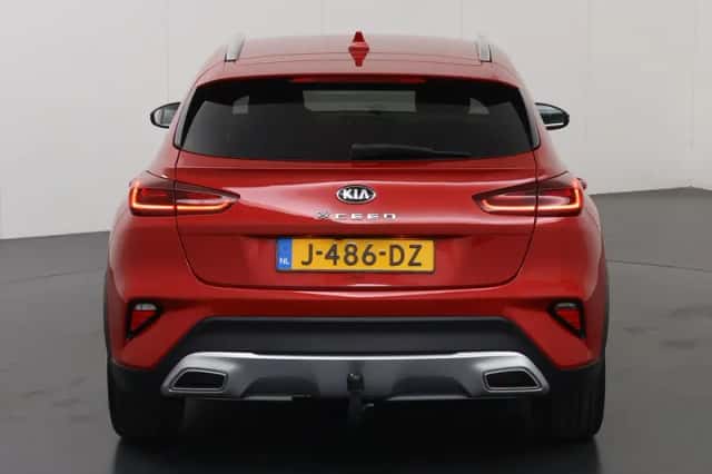 Kia XCeed (2020) thumbnail 4