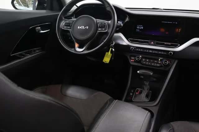 Kia Niro (2022) thumbnail 9
