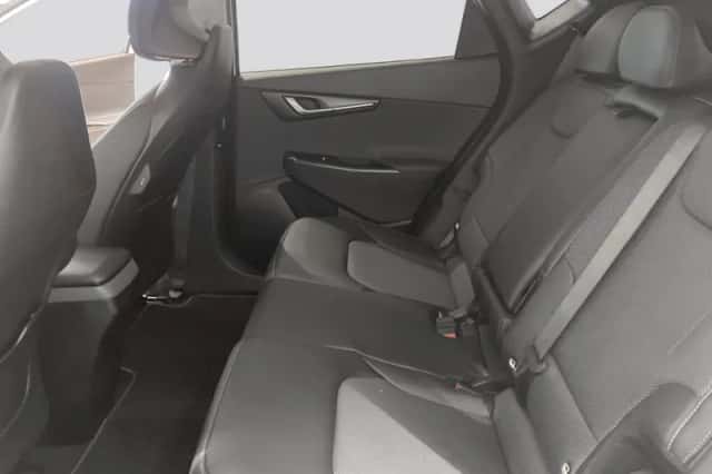 Kia EV6 (2025) thumbnail 10