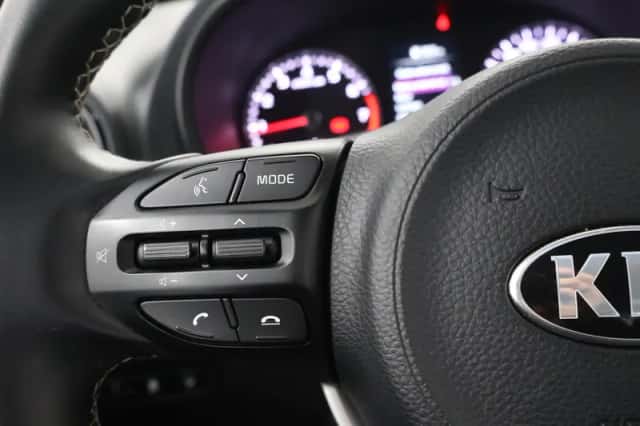 Kia Picanto (2021) thumbnail 24