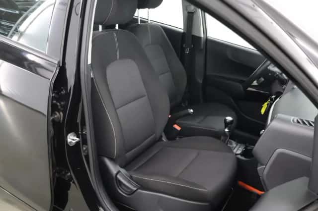 Kia Picanto (2021) thumbnail 10