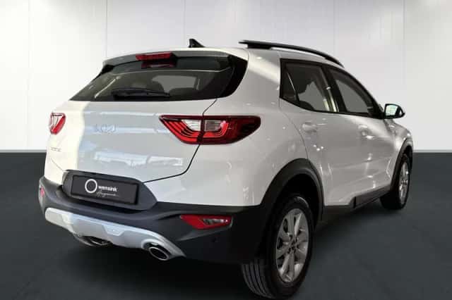 Kia Stonic (2025) thumbnail 2