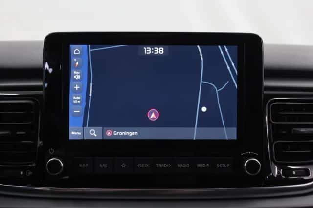 Kia Rio (2022) thumbnail 13