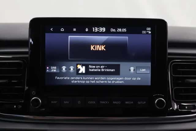 Kia Rio (2022) thumbnail 15