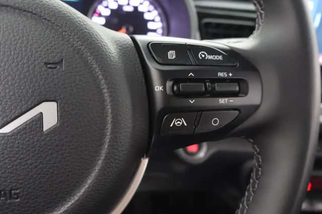 Kia Rio (2022) thumbnail 27