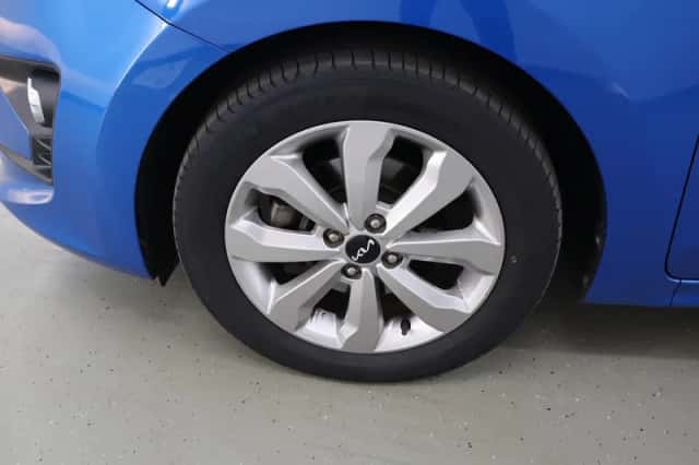 Kia Rio (2022) thumbnail 36