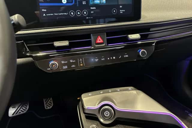 Kia EV6 (2026) thumbnail 18