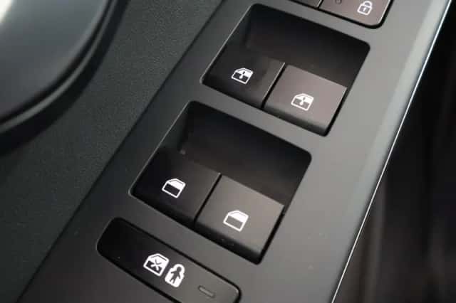 Kia Niro (2025) thumbnail 38