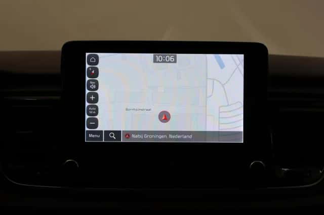 Kia Rio (2021) thumbnail 13
