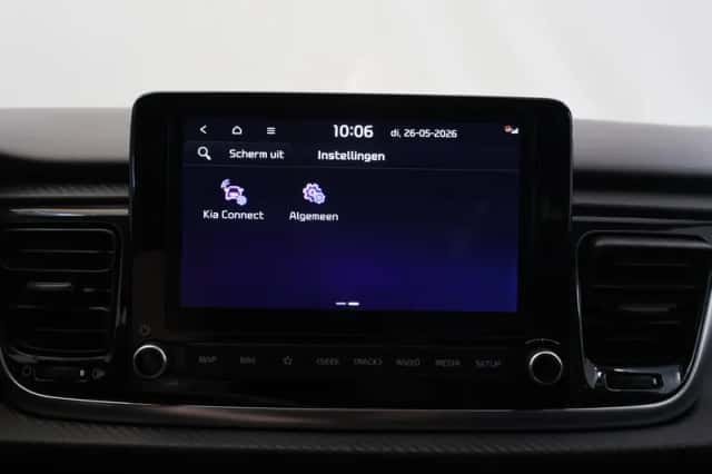 Kia Rio (2021) thumbnail 18