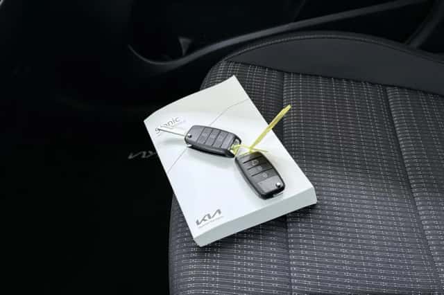 Kia Stonic (2025) thumbnail 25