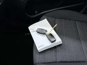 Kia Stonic (2025) thumbnail 25