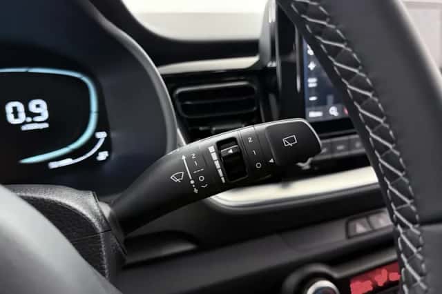 Kia Stonic (2025) thumbnail 27