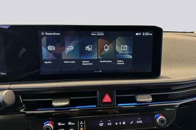 Kia EV6 (2025) thumbnail 14