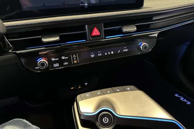 Kia EV6 (2025) thumbnail 18