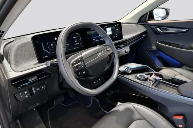 Kia EV6 (2025) thumbnail 7