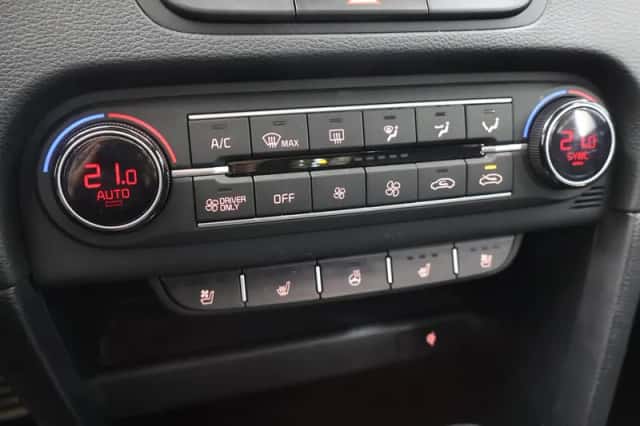 Kia XCeed (2021) thumbnail 19