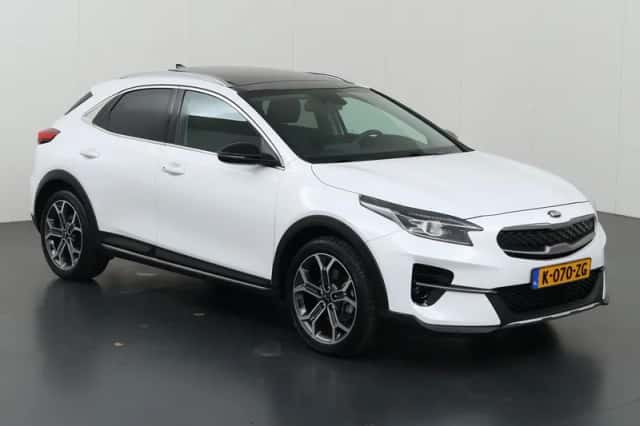 Kia XCeed (2021) thumbnail 23