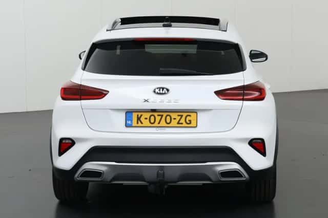 Kia XCeed (2021) thumbnail 4