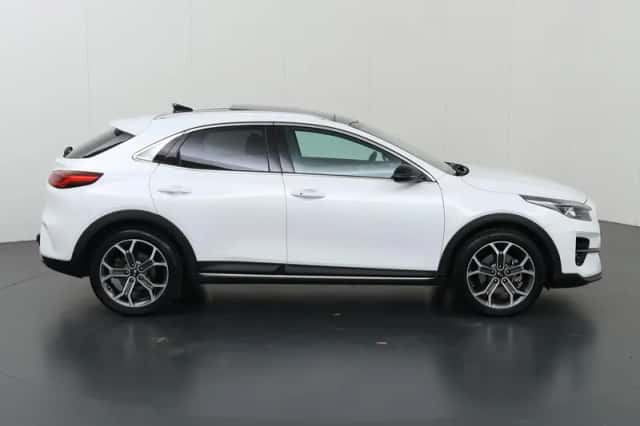 Kia XCeed (2021) thumbnail 6