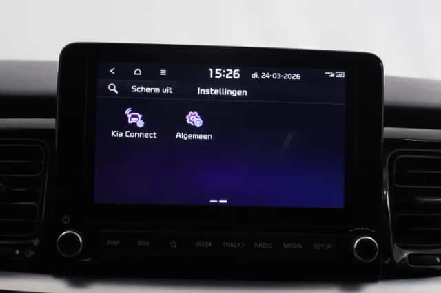 Kia Stonic (2021) thumbnail 18