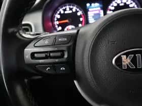 Kia Stonic (2021) thumbnail 29