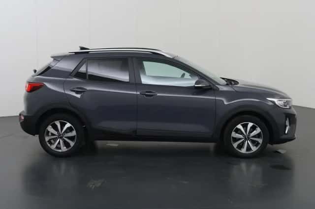 Kia Stonic (2021) thumbnail 6
