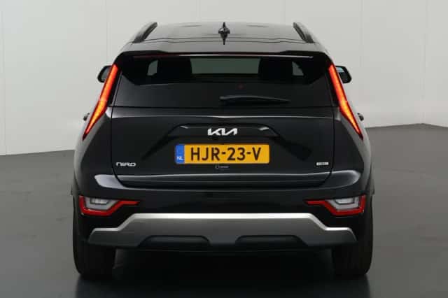 Kia Niro (2025) thumbnail 4
