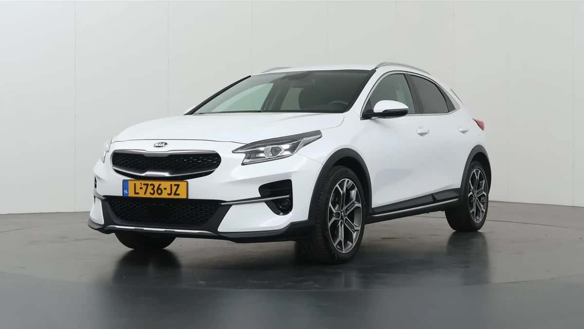 Kia XCeed (2021) — foto 1