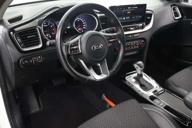 Kia XCeed (2021) thumbnail 7
