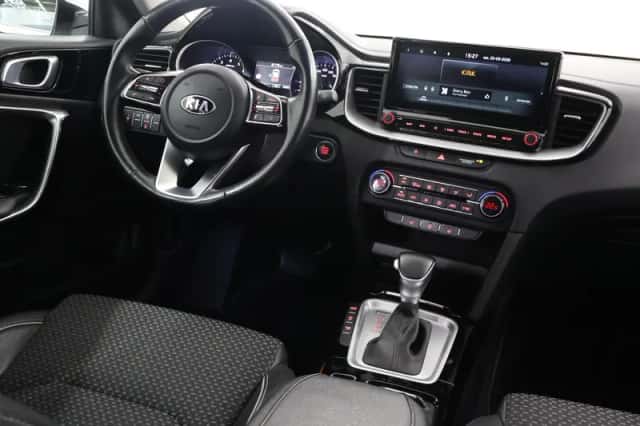 Kia XCeed (2021) thumbnail 9