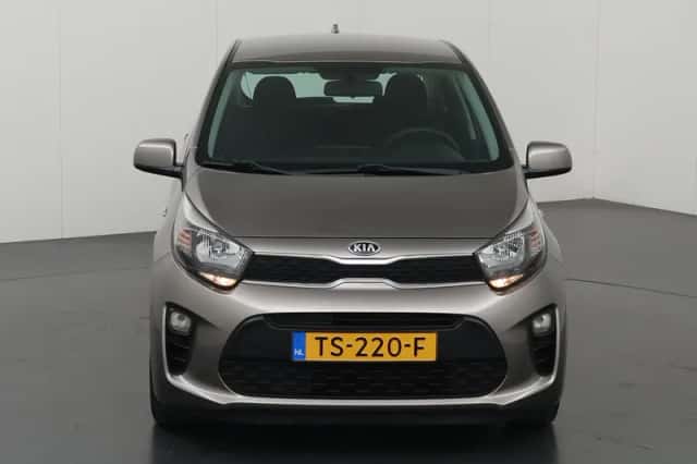 Kia Picanto (2019) thumbnail 3