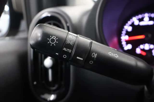 Kia Picanto (2019) thumbnail 27