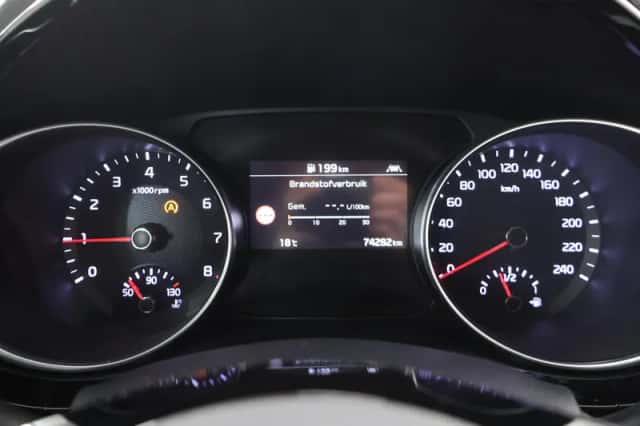 Kia XCeed (2020) thumbnail 12