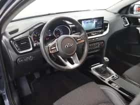 Kia XCeed (2020) thumbnail 7