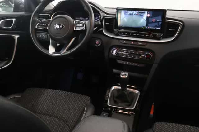 Kia XCeed (2020) thumbnail 9