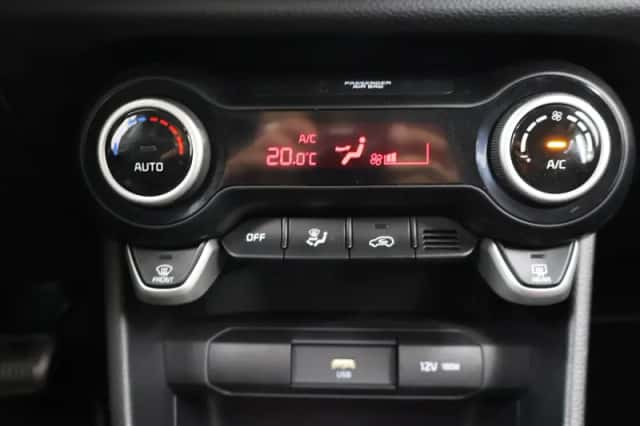 Kia Picanto (2022) thumbnail 20