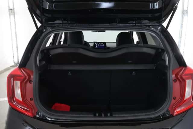 Kia Picanto (2022) thumbnail 32