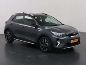 Kia Stonic (2021) thumbnail 23
