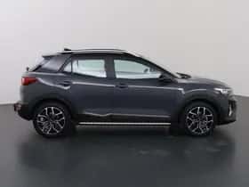 Kia Stonic (2021) thumbnail 6
