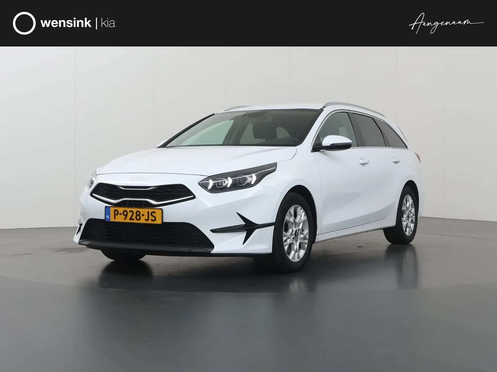 Kia Ceed Sportswagon (2022) — foto 1