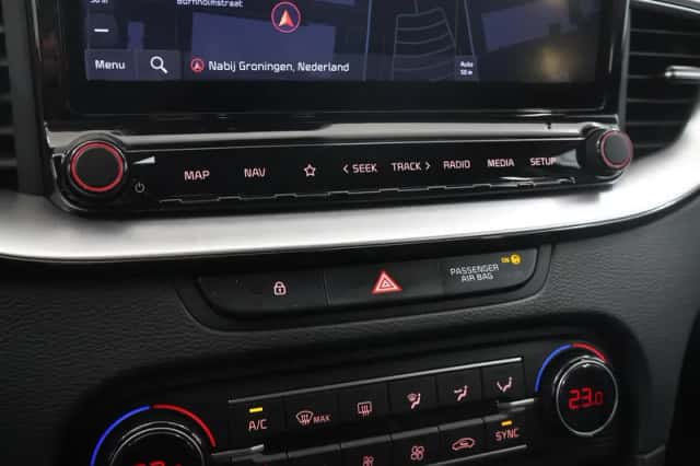 Kia Ceed Sportswagon (2022) thumbnail 18