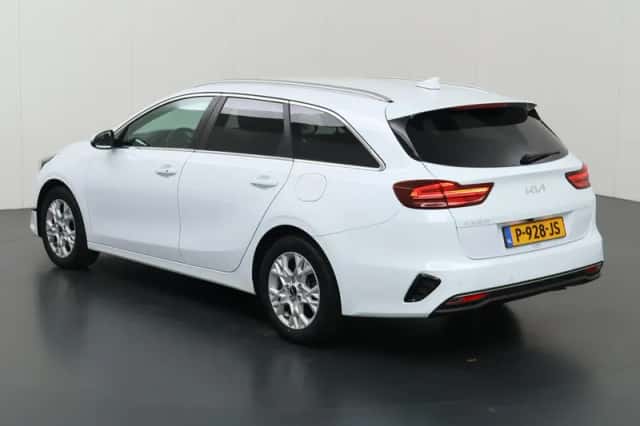 Kia Ceed Sportswagon (2022) thumbnail 22