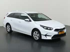 Kia Ceed Sportswagon (2022) thumbnail 23