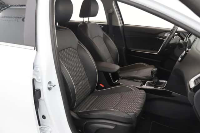 Kia Ceed Sportswagon (2022) thumbnail 10