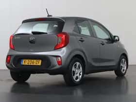 Kia Picanto (2021) thumbnail 2