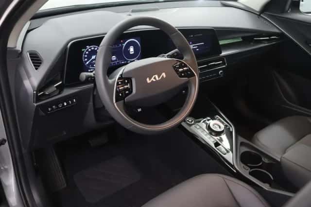 Kia Niro (2025) thumbnail 7