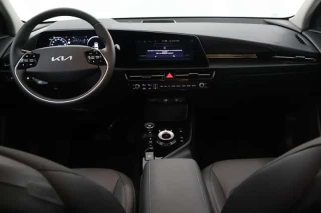 Kia Niro (2025) thumbnail 8