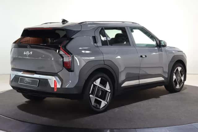 Kia EV3 (2026) thumbnail 2