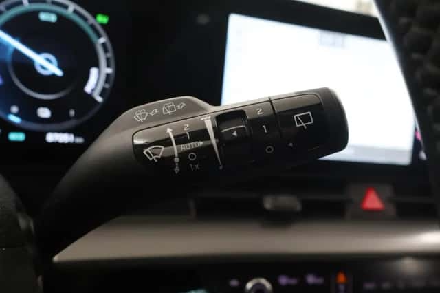 Kia Sportage (2022) thumbnail 31